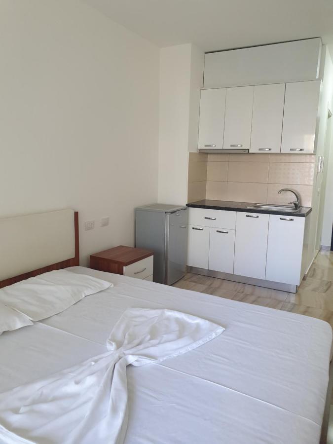 Low Cost Banesa Kosovare Shëngjin Exteriér fotografie